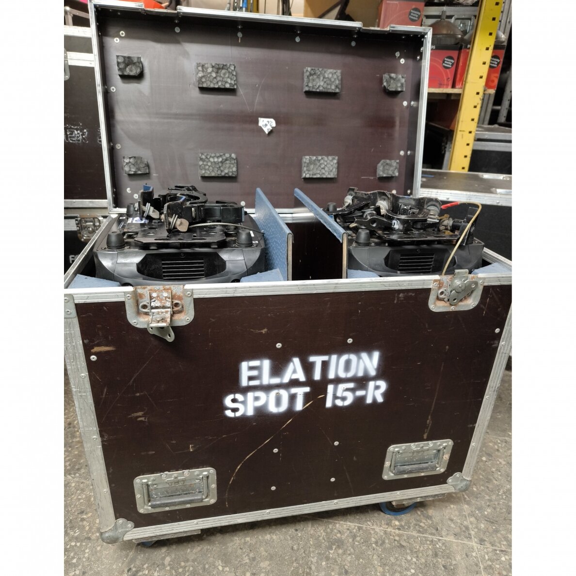 Elation Platinum Spot 15-R B with case (2in1 case) SET of 7 12 Elation Platinum Spot 15-R B with case (2in1 case) SET of 7 12