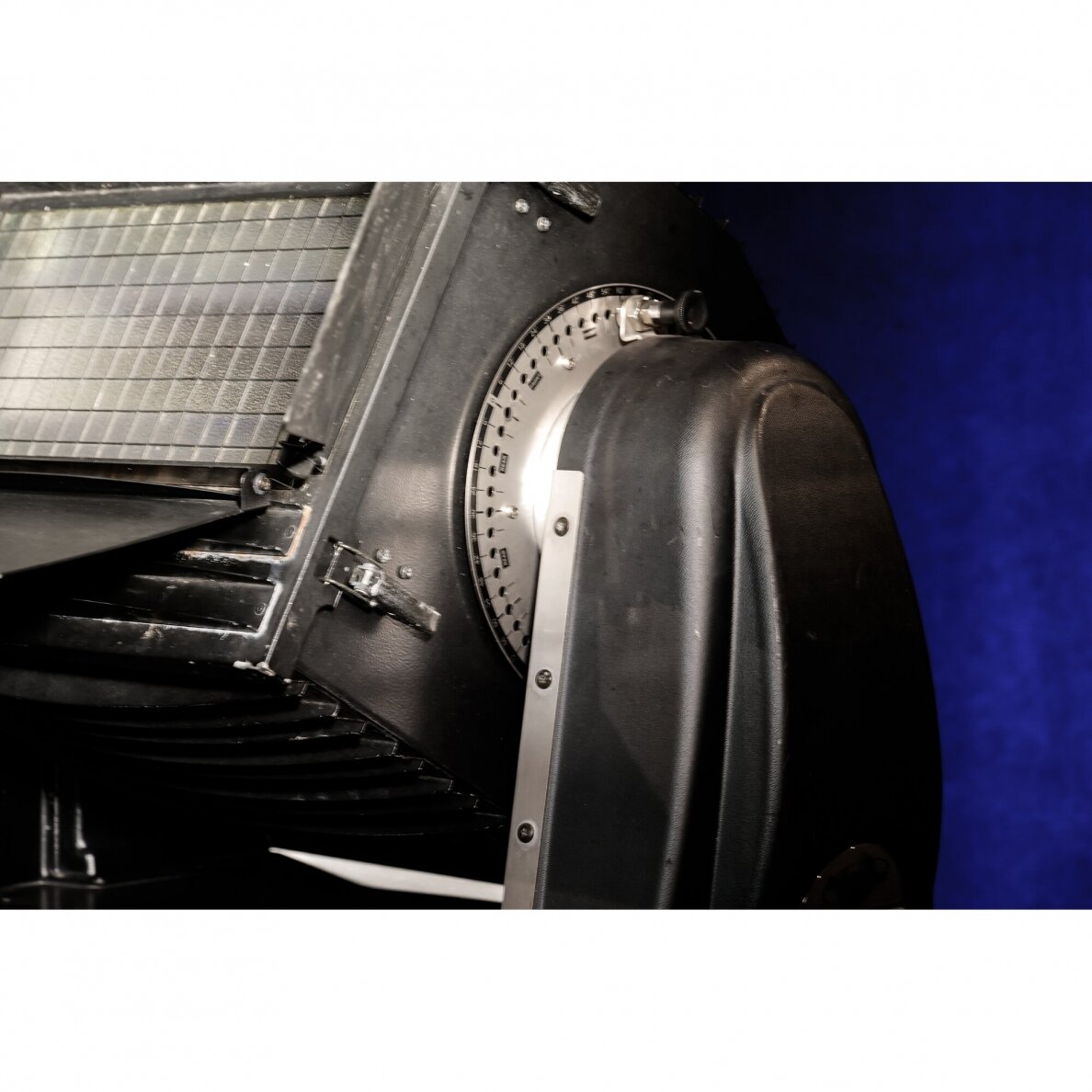 STUDIO DUE CITY COLOR 1800 (C14)  (set of 5 units)  with flightcases 2