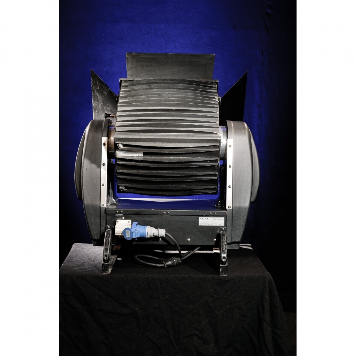 STUDIO DUE CITY COLOR 1800 (C14)  (set of 5 units)  with flightcases 3