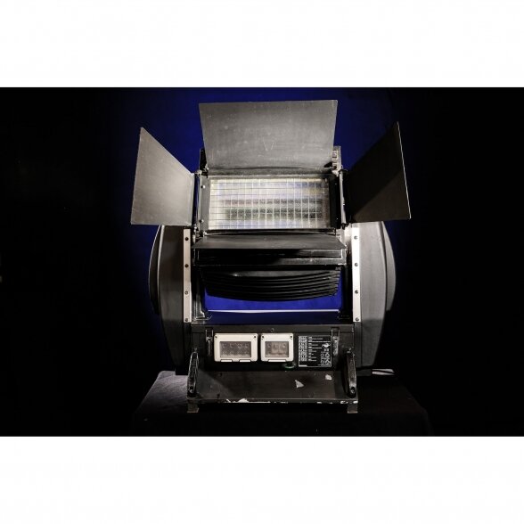 STUDIO DUE CITY COLOR 1800 (C14)  (set of 5 units)  with flightcases 1