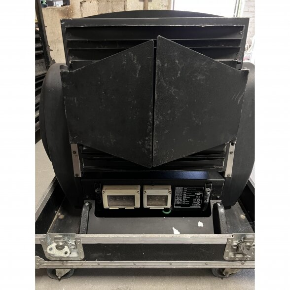 STUDIO DUE CITY COLOR 1800 (C14) (set of 5 units) with flightcases 5 STUDIO DUE CITY COLOR 1800 (C14) (set of 5 units) with flightcases 5
