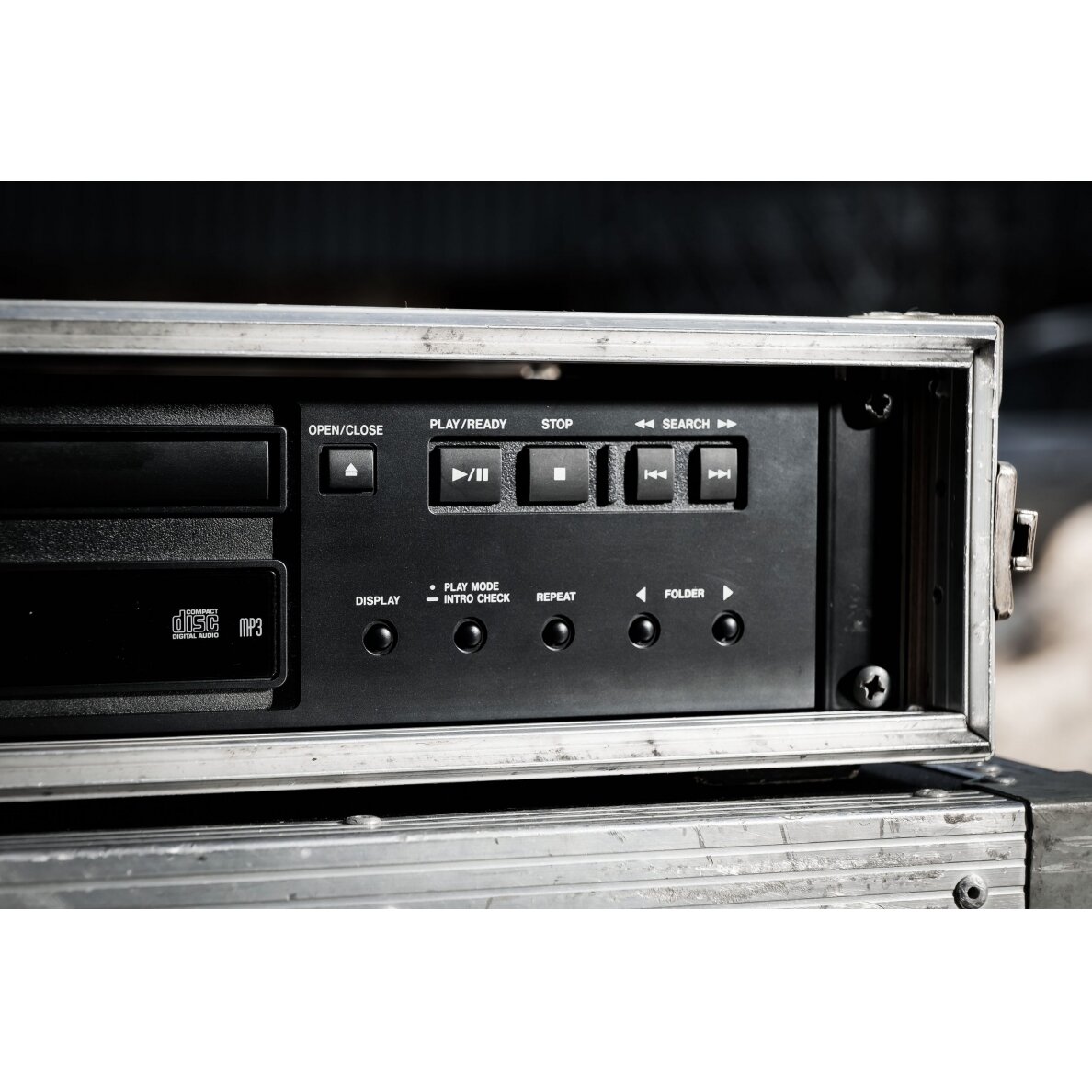 TASCAM CD-200 5