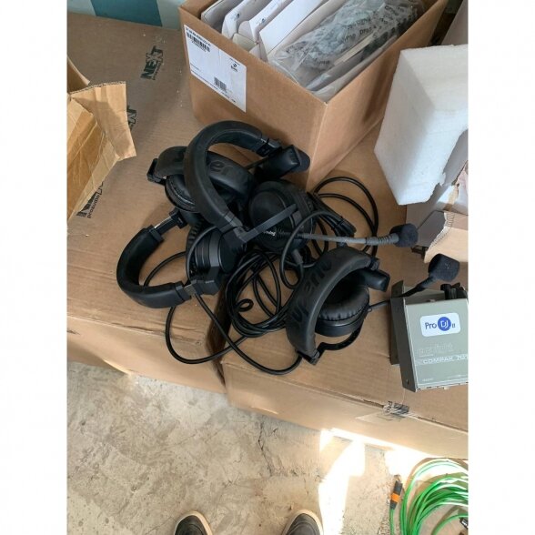 Wired intercom system