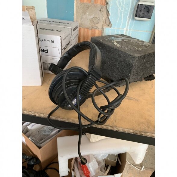 Wired intercom system 1